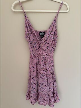 M/L Angie floral, cut out in front, adjustable straps